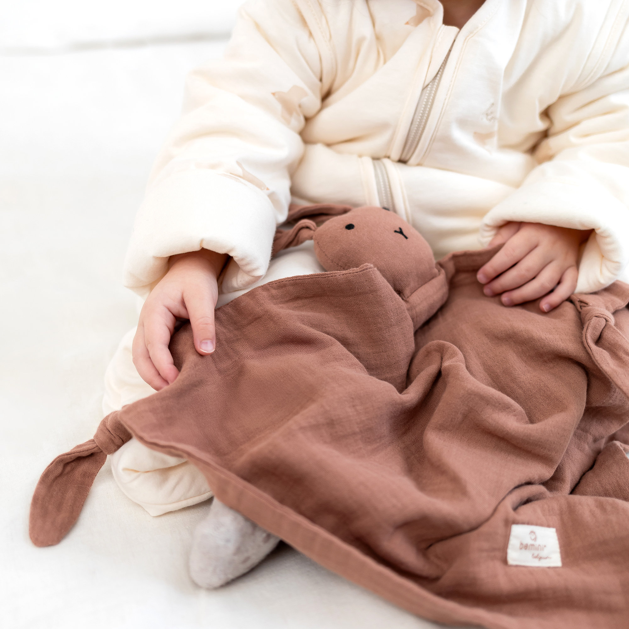 Bunny Cotton muslin 40x40 cm BUNNY Moka[AWARENESS]