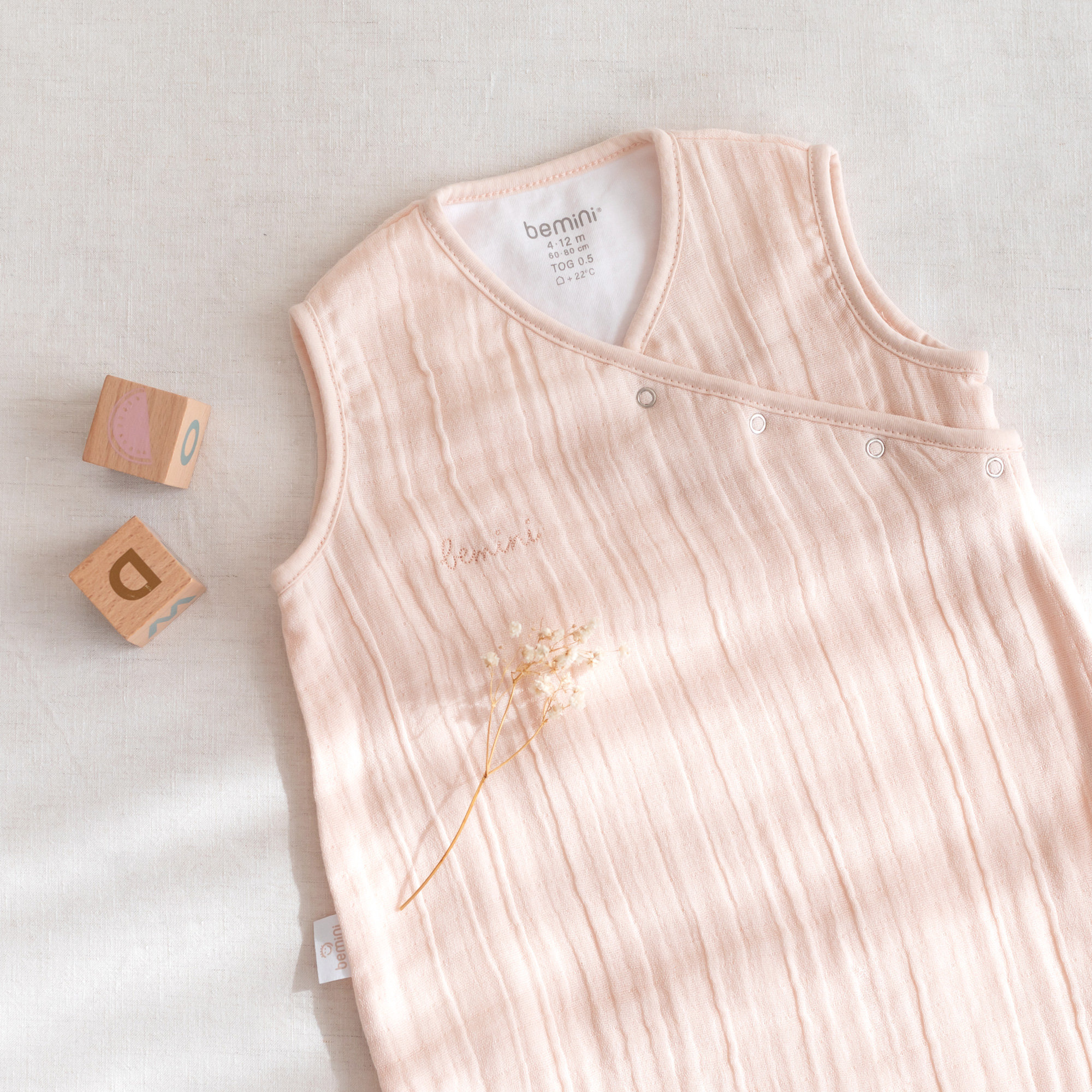 MAGIC BAG Swaddle 4-12m SWADL Rosa TOG 0.5[BAGS]