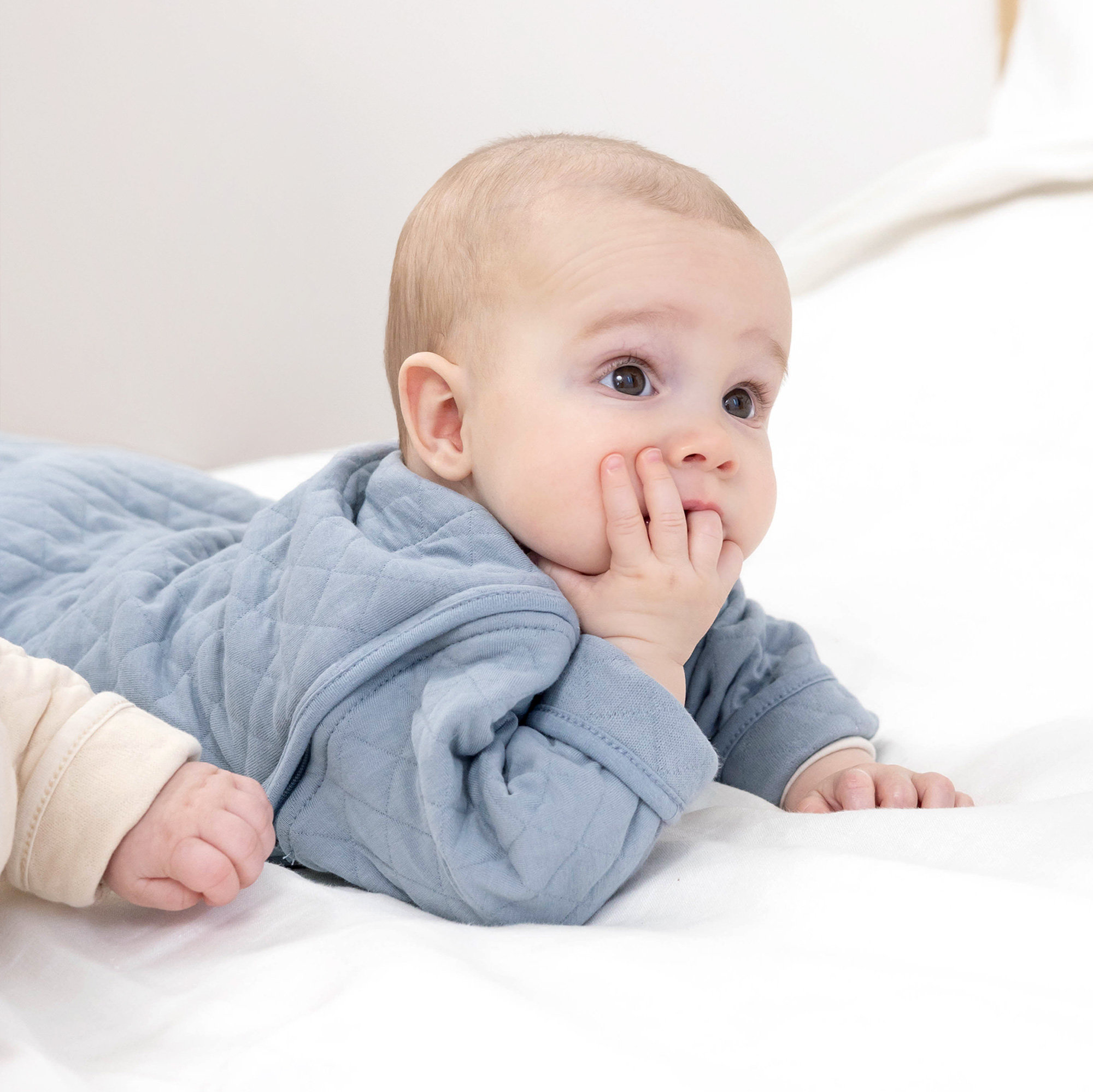 MAGIC BAG Pady quilted jersey 4-12m QUILT Stone TOG 1.5[BAGS]