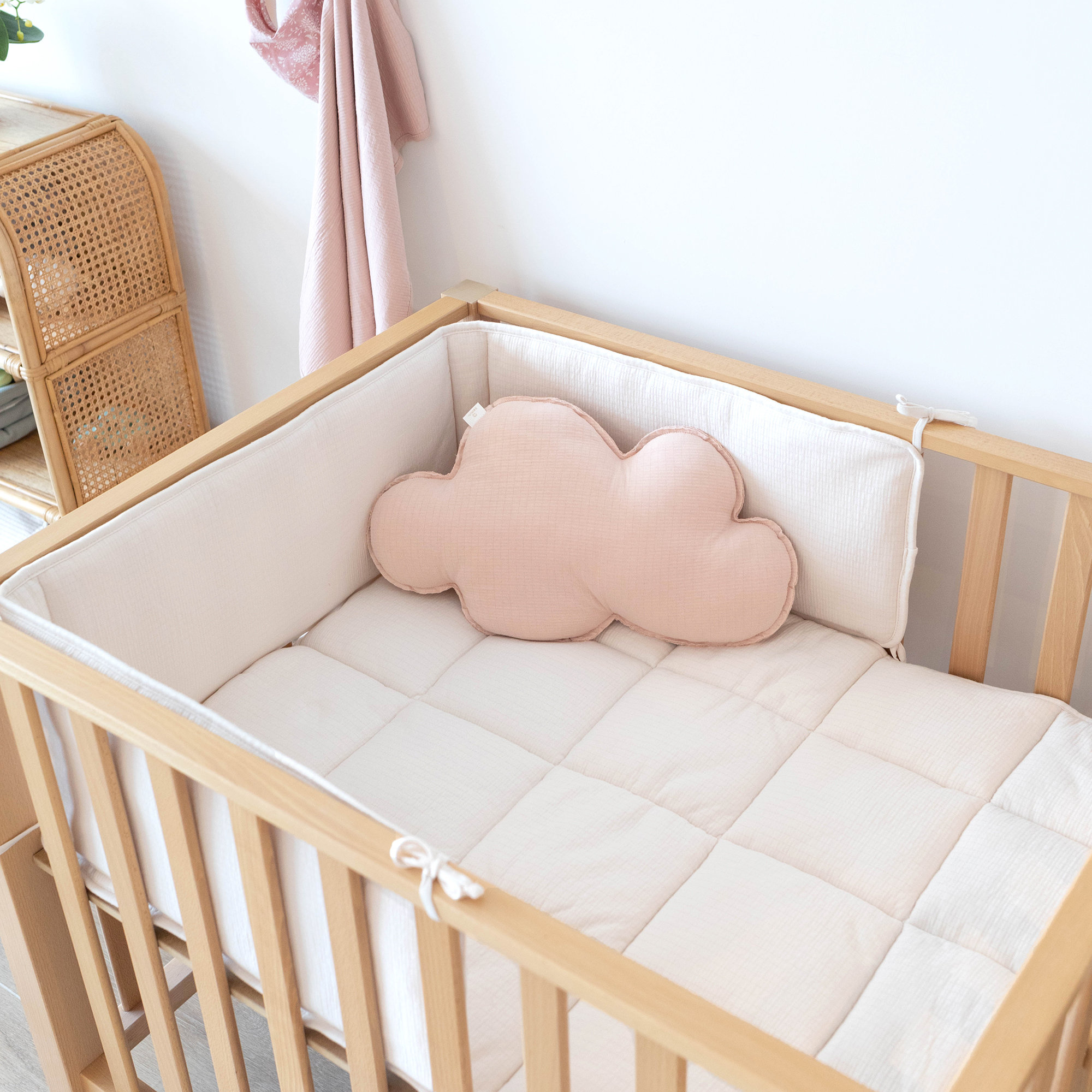 Bed & playpen bumper Soft textured jersey 30x180cm CADUM Pudding[AWARENESS]