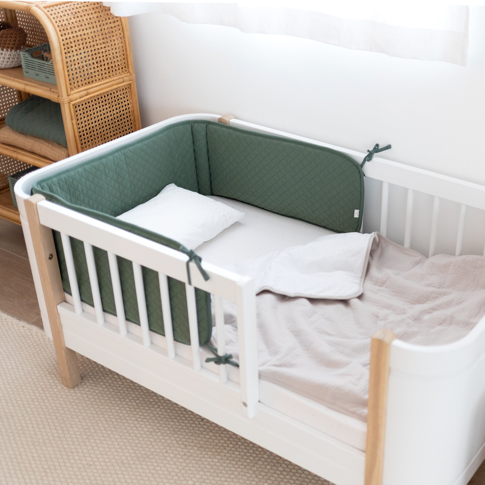 Bed & playpen bumper Quilted jersey 30x180cm QUILT GreenOutlet