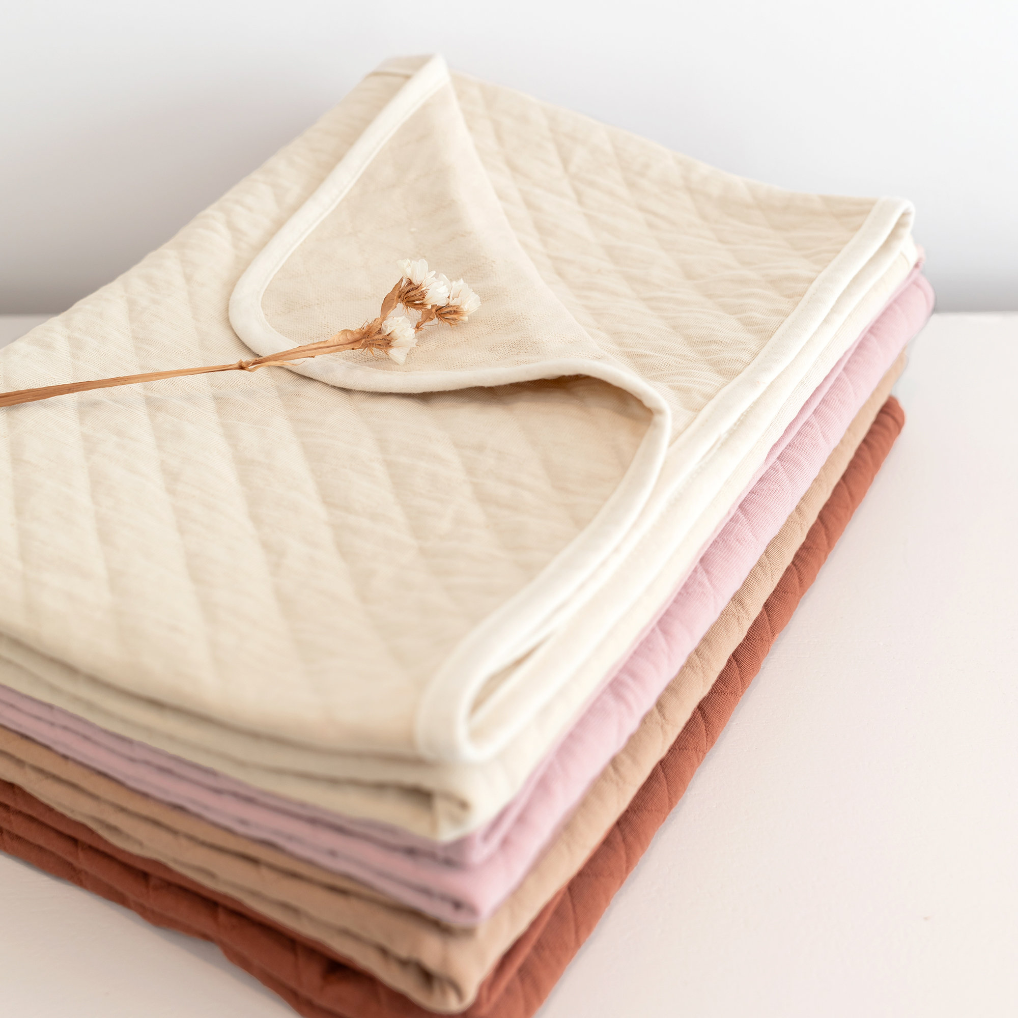 Blanket Pady quilted jersey 75x100cm QUILT Cream tog 1.5[BEDDING]