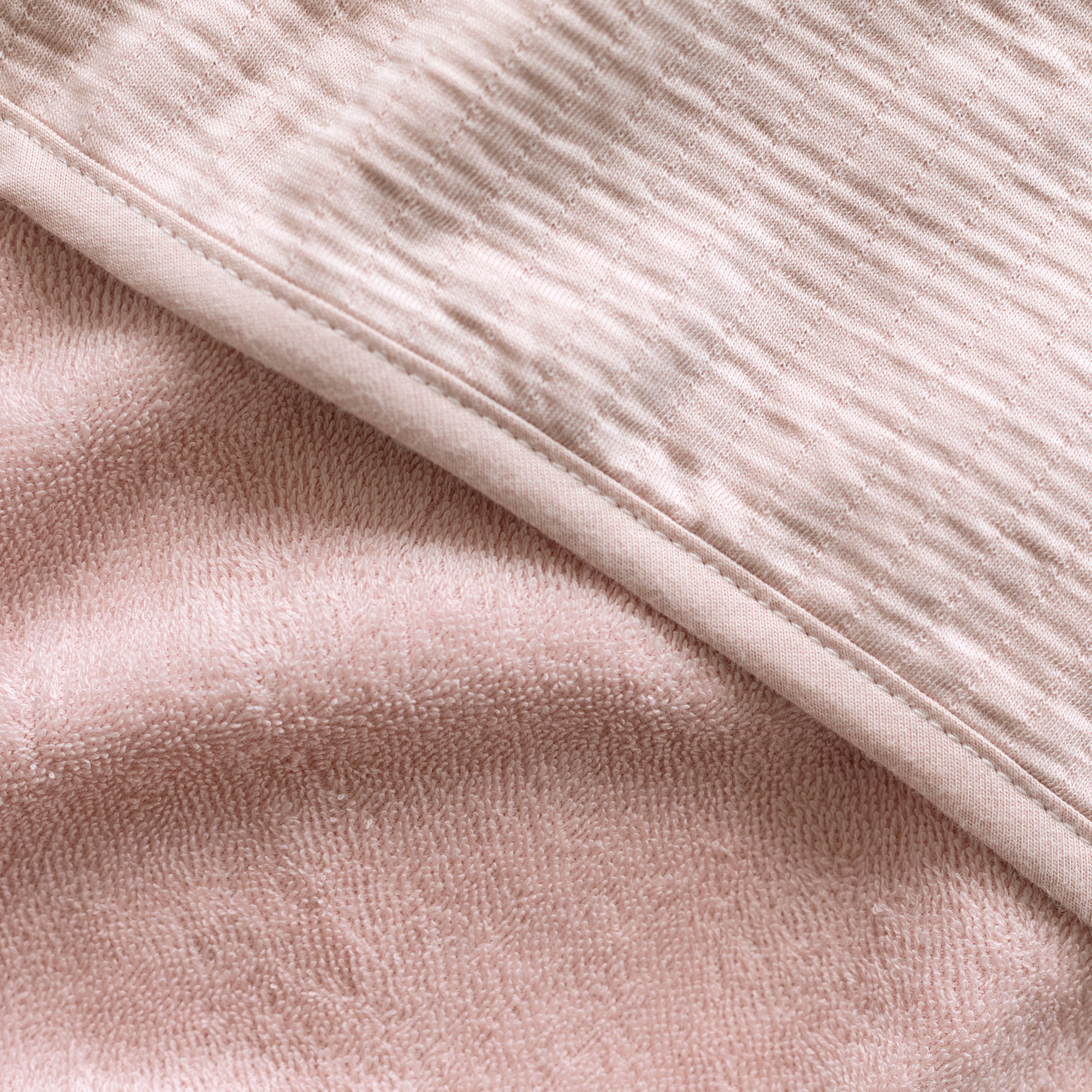 Kapuzenbadetuch Terry 90x90cm CADUM Blush