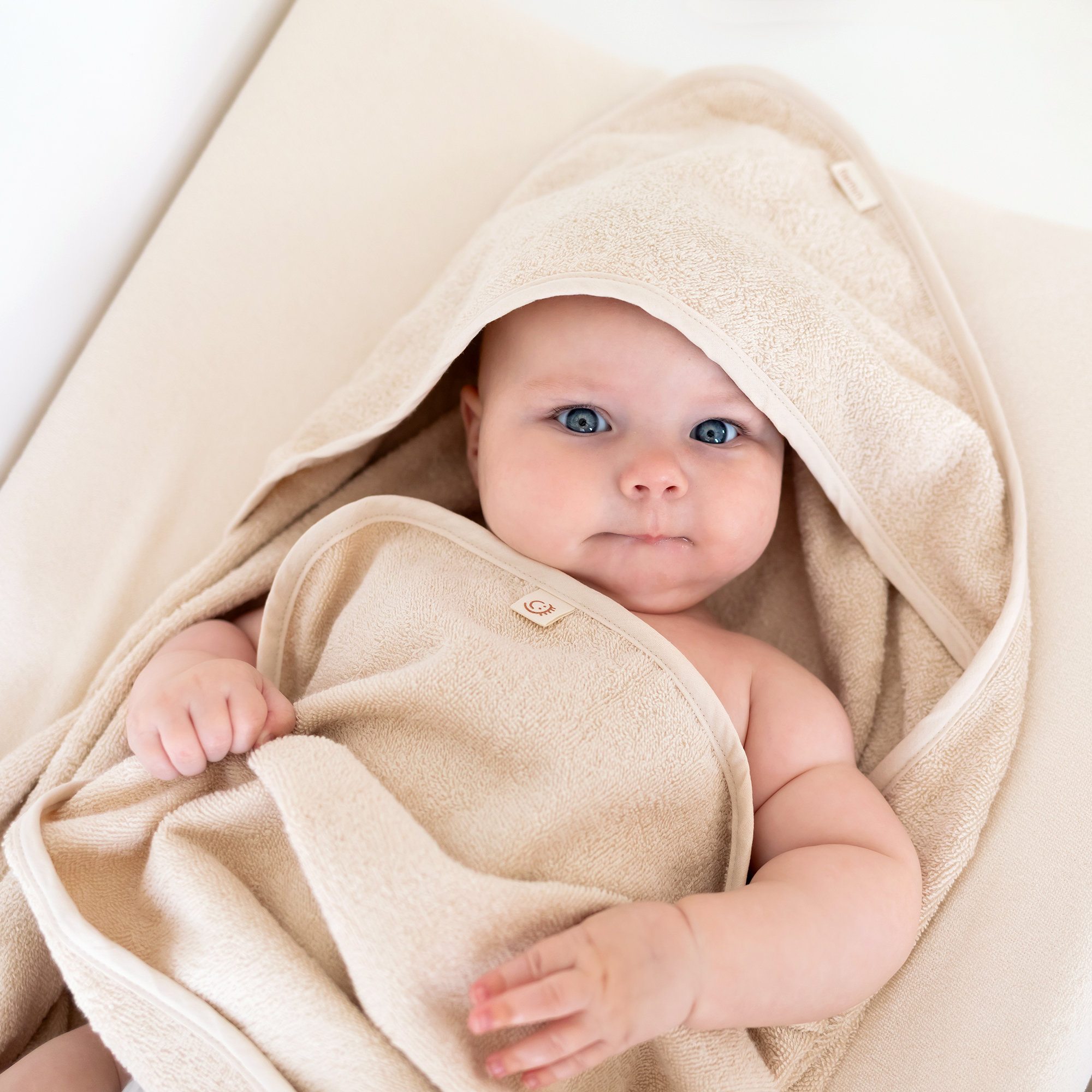 Bath cape Comfort terry 90x90cm  Cream[CARE]
