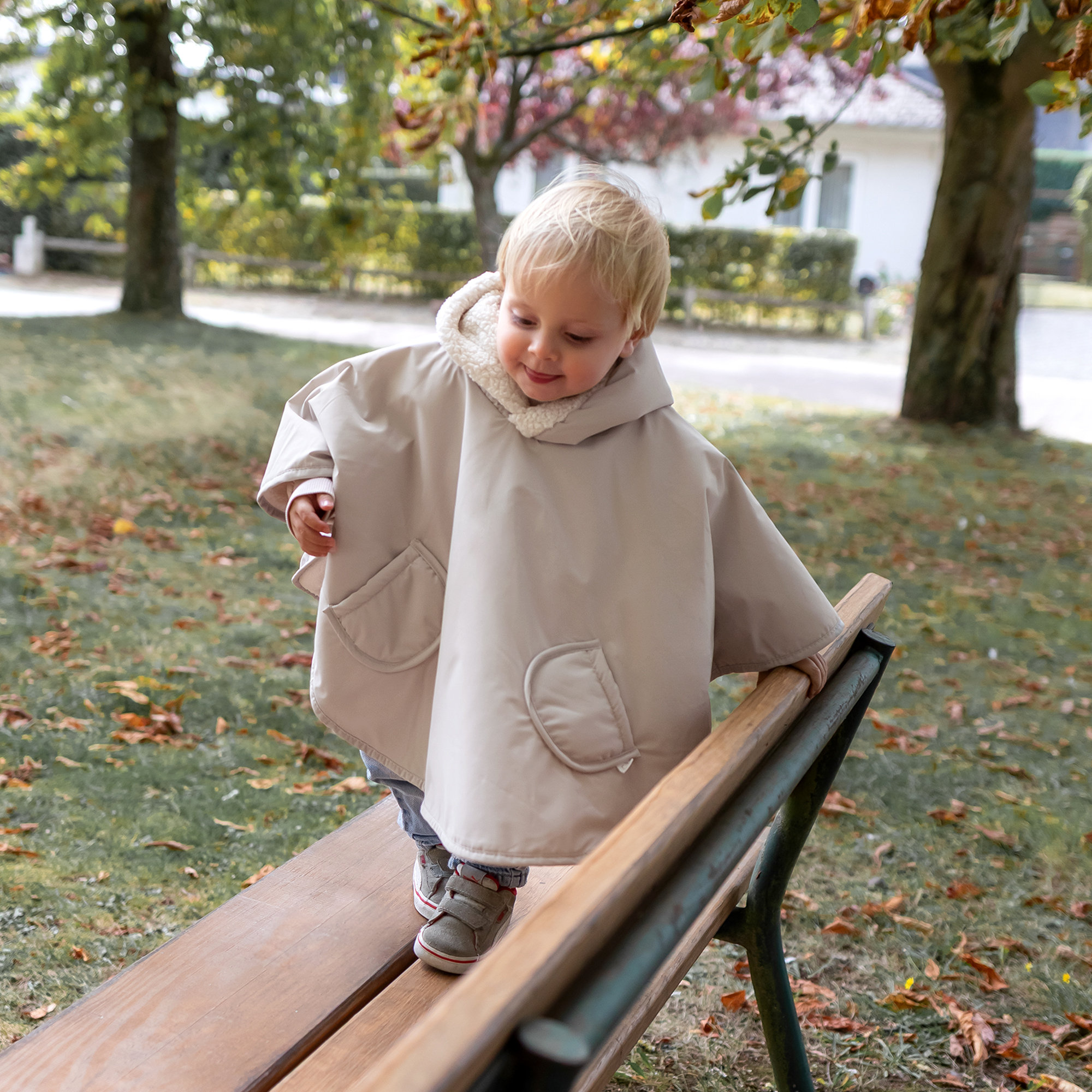 Travel poncho Waterproof + teddy 9-36m RAINY Neutral[WANDER]